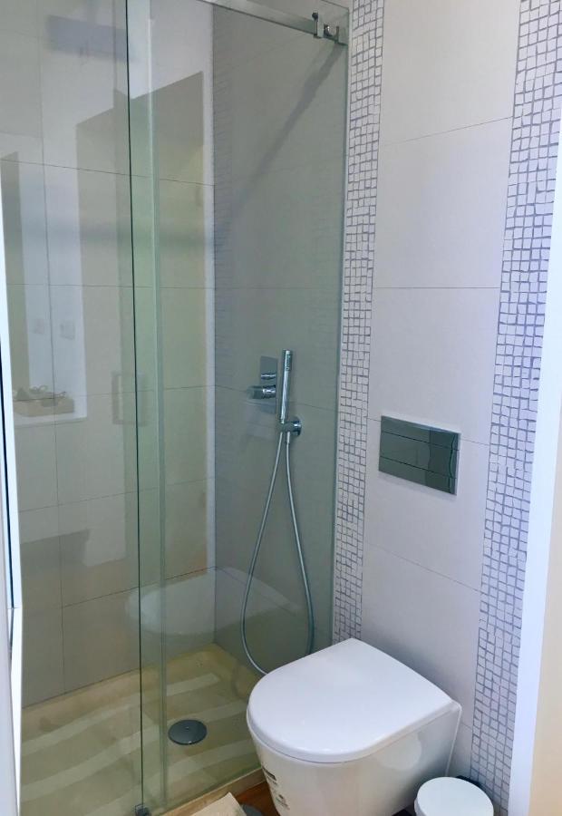 Casa de hóspedes Hola 4*